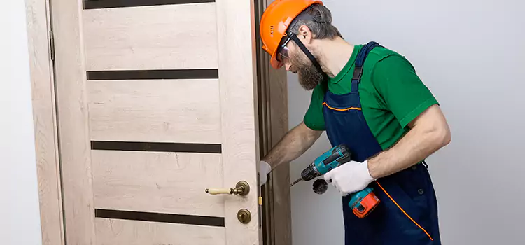 Replace Internal Door Handle with Lock Greer